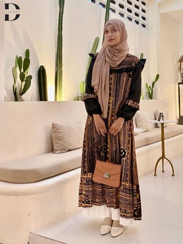 LEMBAH MANAH DRESS