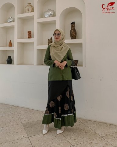 Candramaya Skirt
