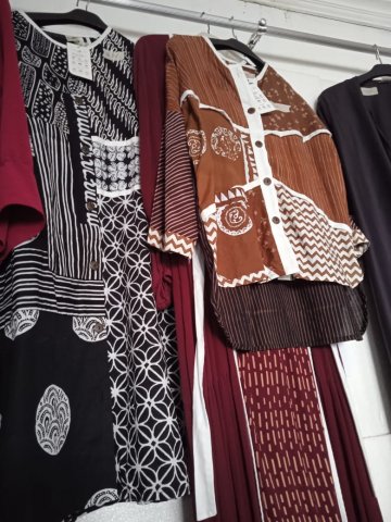 Warehouse Sale 150rb