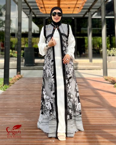 Lataina Dress Premium